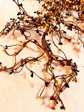 Home decor- Autumn Berry Vine Garland - Orange & Black